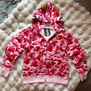 BAPE HOODIE IN PINK BRAND NEW!